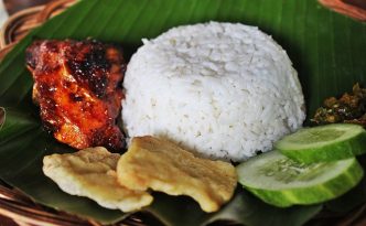 Where To Stay And What To Eat In Jakarta