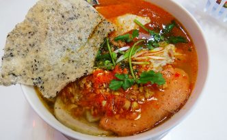 How The Best Vietnamese Restaurant Came To Portland To Follow The American Dream/Soup In Portland