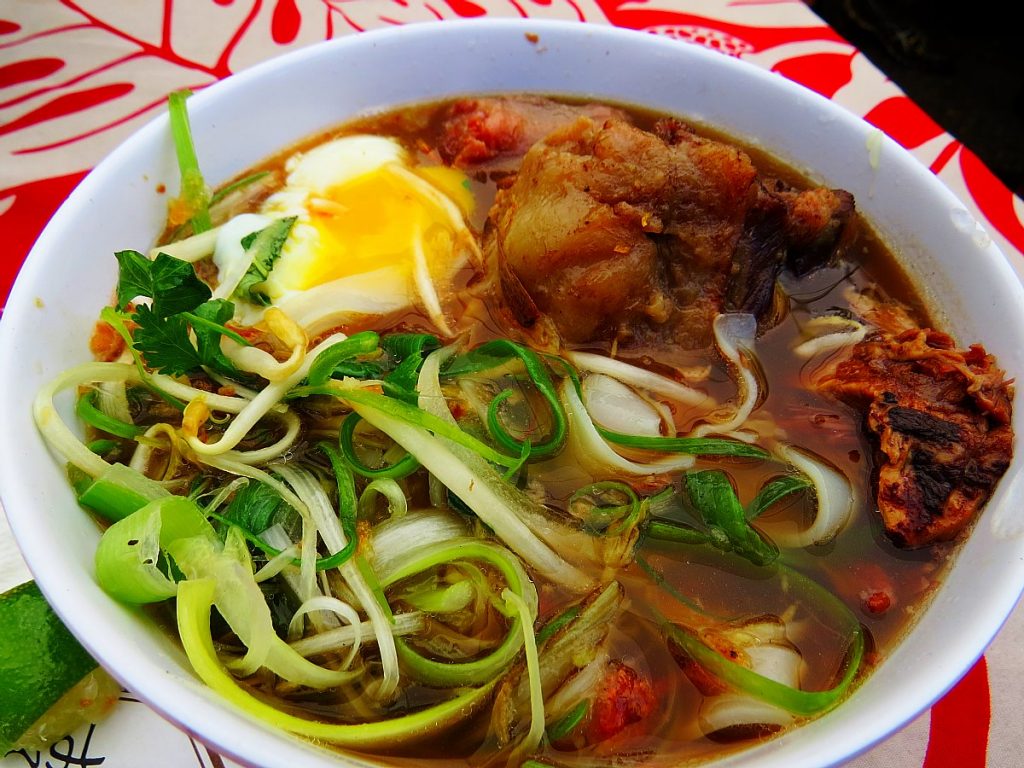 Why You Shouldn't Miss The KCC Farmer's Market On Oahu, Hawaii