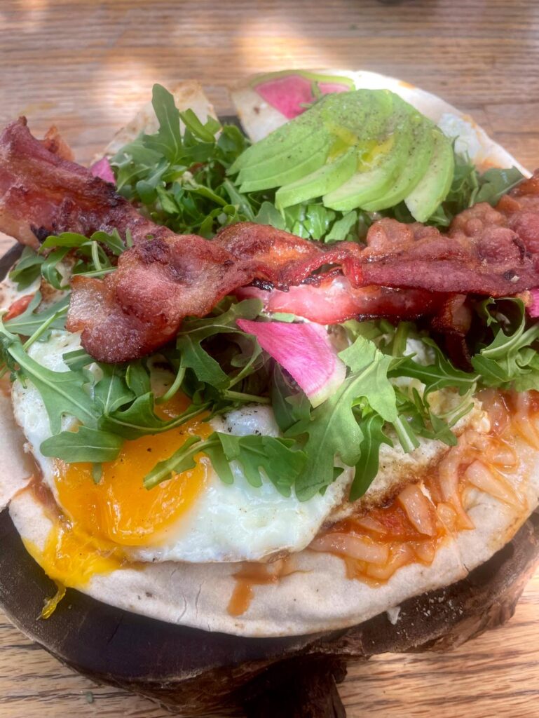 Rustica breakfast pita